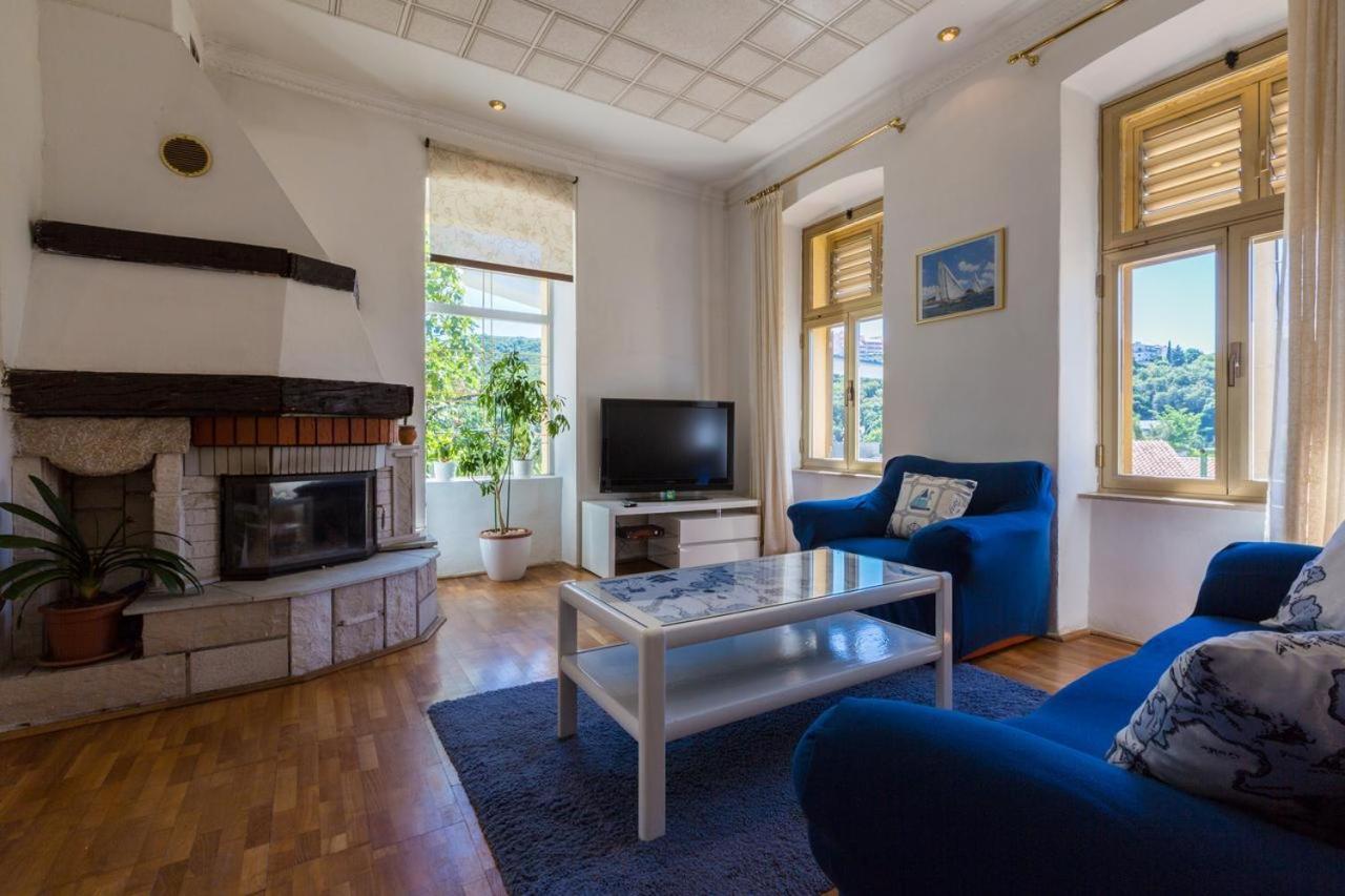 Petrinovic C Apartamento Crikvenica Exterior foto