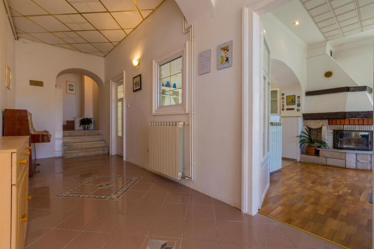 Petrinovic C Apartamento Crikvenica Exterior foto