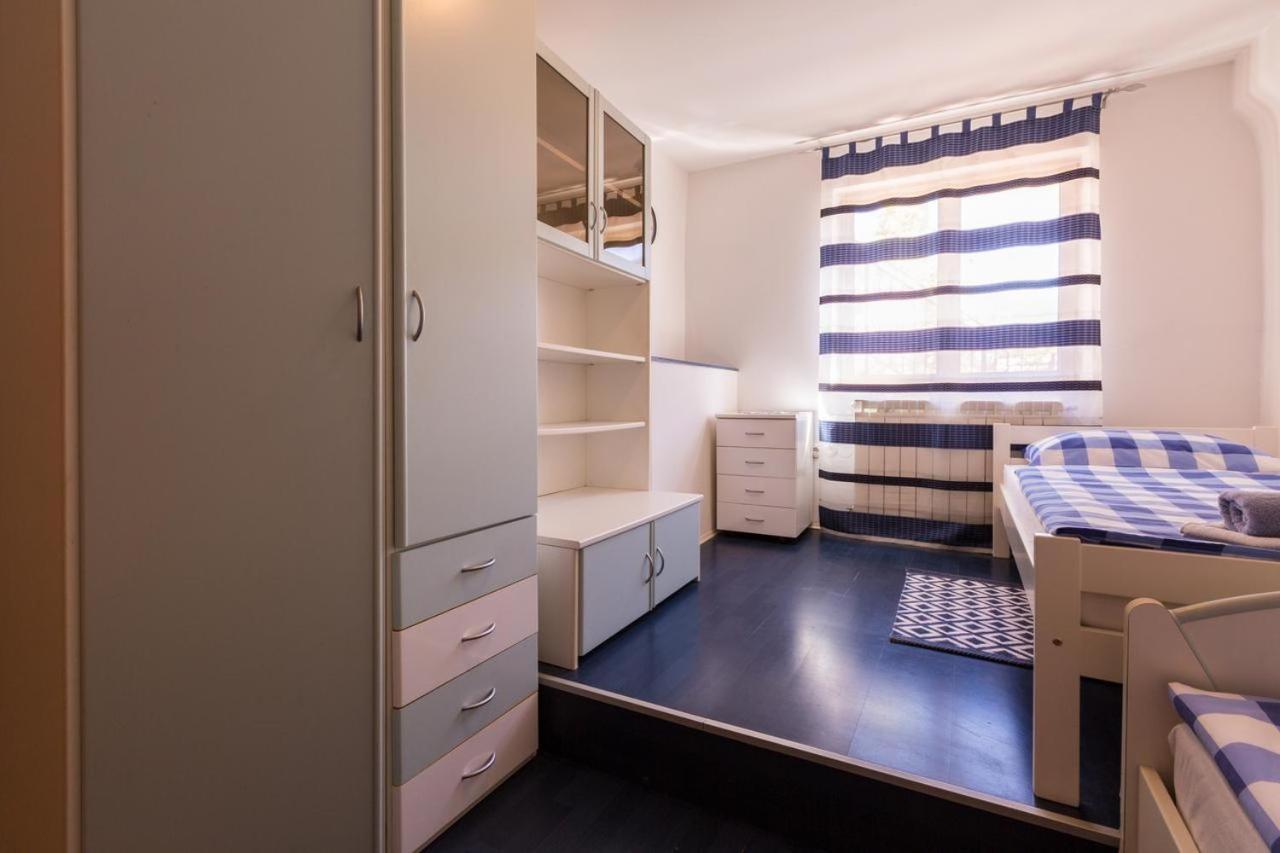 Petrinovic C Apartamento Crikvenica Exterior foto