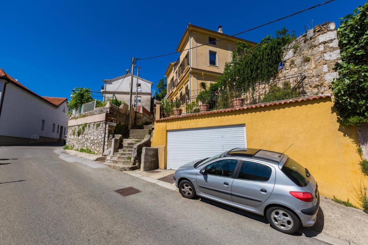 Petrinovic C Apartamento Crikvenica Exterior foto