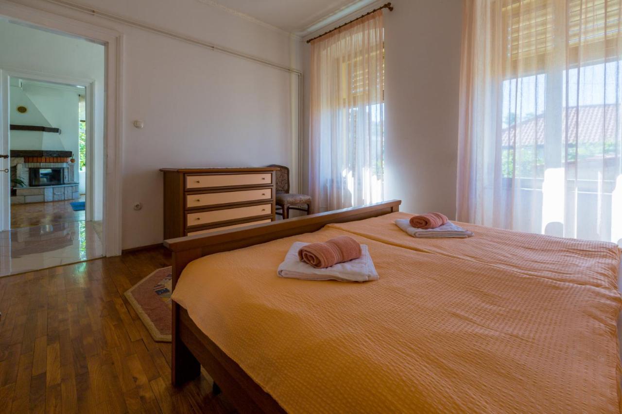 Petrinovic C Apartamento Crikvenica Exterior foto