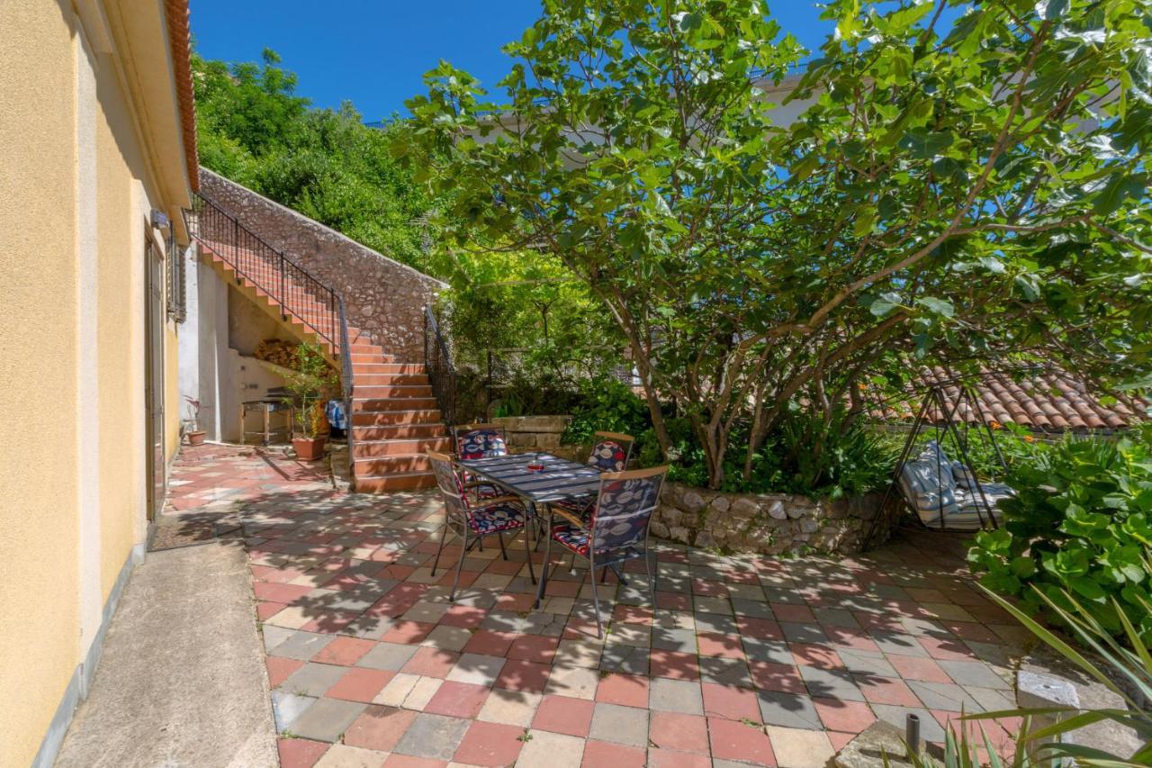 Petrinovic C Apartamento Crikvenica Exterior foto